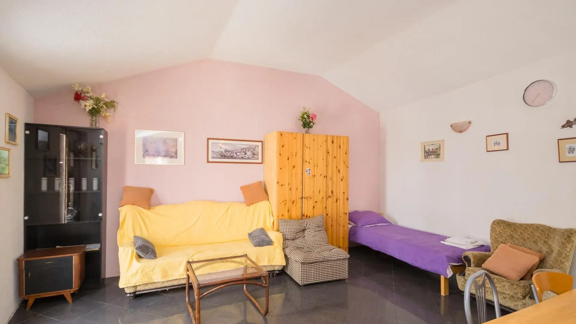 Cozy Guest House Kamenita Split Apartment