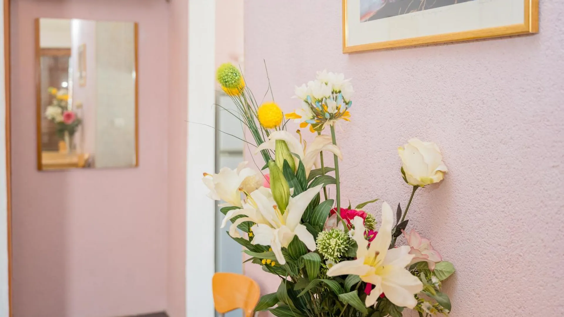 Cozy Guest House Kamenita Split Apartamento